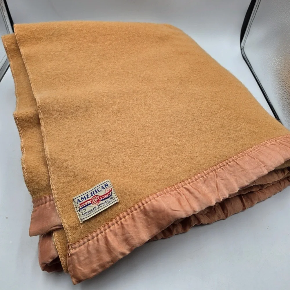 Vintage American Woolen Co. Blanket 47x67